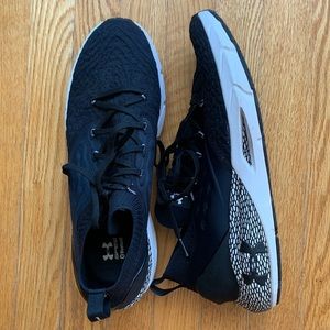 Men's UA HOVR™ Phantom 2 IntelliKnit Running Shoes with Bluetooth Speedform 2.0